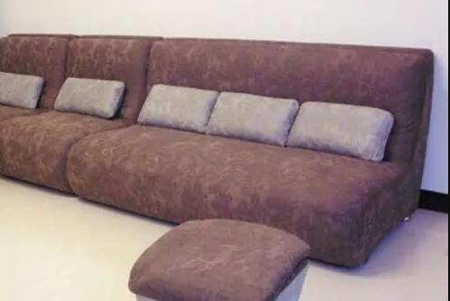 无锡沙发翻新怎么做？怎样保养沙发？